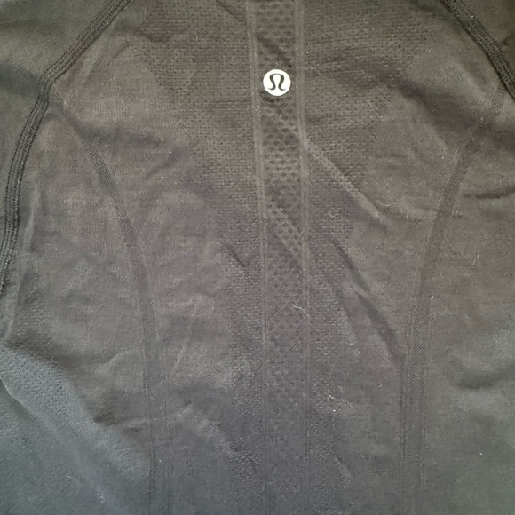 Lululemon shred 415 black swiftly tech short sleeve black work out athletic top - Picture 4 of 4